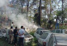 IDPL चौकी परिसर में लगी आग, आधा दर्जन वाहन जलकर ख़ाक